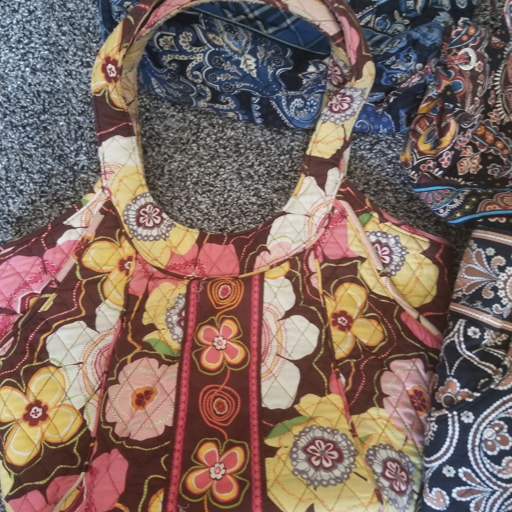 Purses - Picture 3 of 4